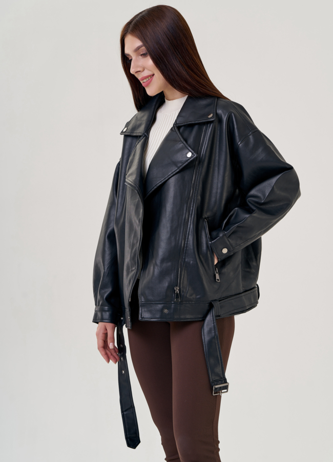Женская куртка оверсайз из эко кожи в черном цвете модель № 22571 в кредит