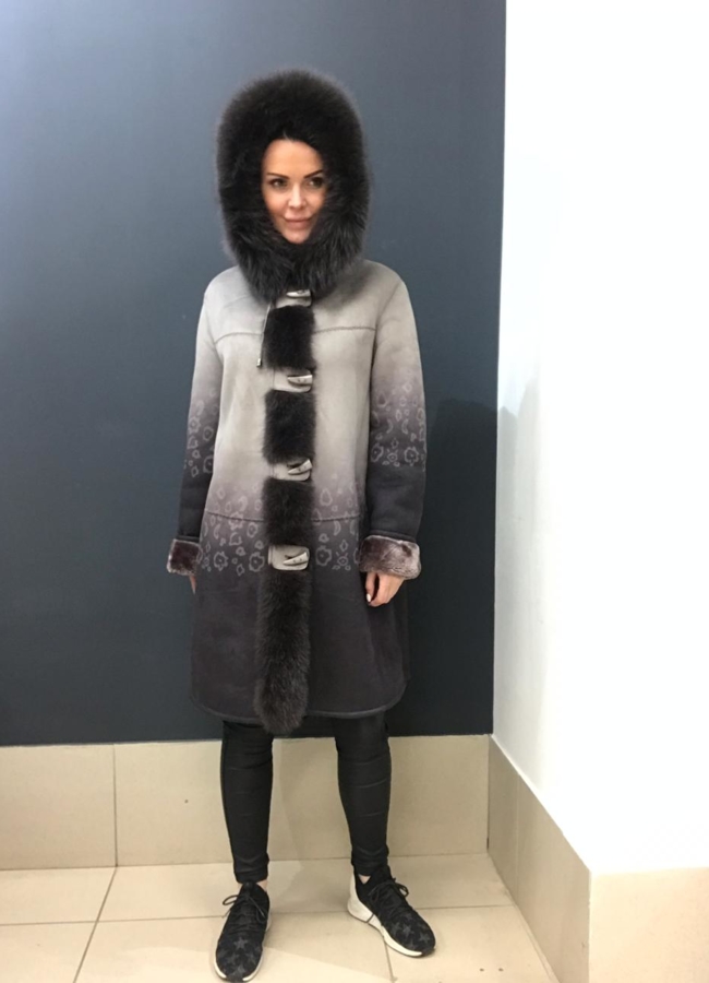 фото Дубленка с песцом, цвет серый модель № 9550