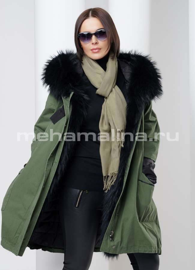 Парка женская модель № П-96 меха малина