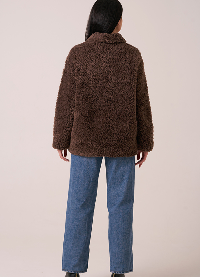 Укороченная шуба из эко меха на кнопках модель № 12009 в кредит