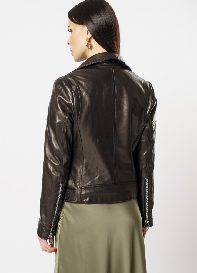 Кожаная куртка черного цвета модель № 10619 в кредит Кожаная куртка черного цвета модель № 10619 в кредит