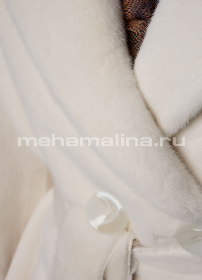 Полупальто  женское из ворсовой ткани модель № 038 универмаг малина