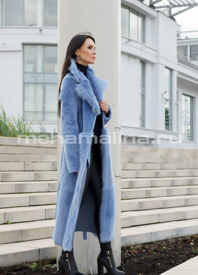 фото Удлиненная дубленка голубого цвета, с английским воротником  модель № 1416-115