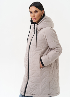 Женская удлиненная куртка с капюшоном