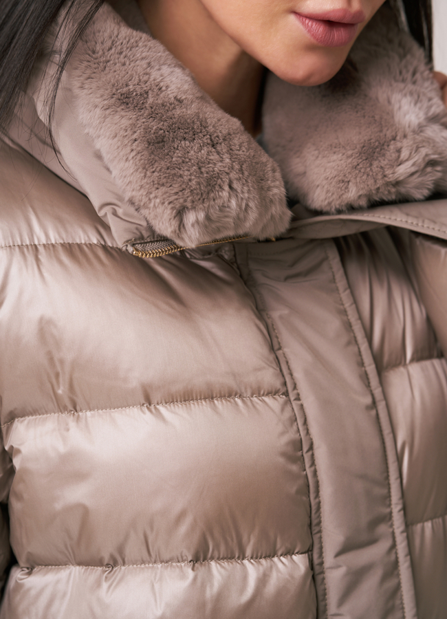 Пуховик DiegoM с меховыми карманами на молнии модель № Diego-M 758 в рассрочку