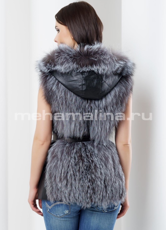 Жилет из чернобурки модель № M-116 в кредит