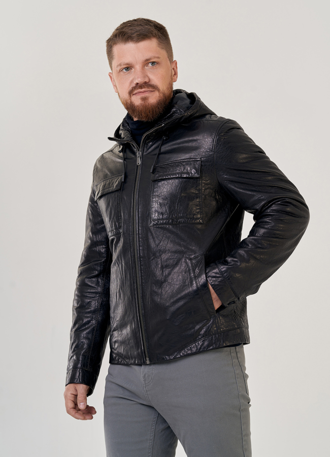 Мужская кожаная куртка с капюшоном модель № 80596 в кредит