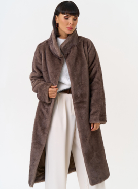 Женская шуба из эко меха с воротником стойкой Женская шуба из эко меха с воротником стойкой