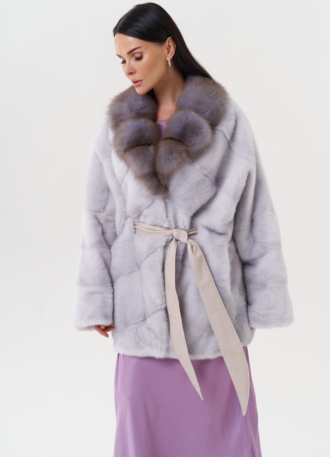 Норковая шуба под пояс с воротником из куницы модель № 27581 в рассрочку