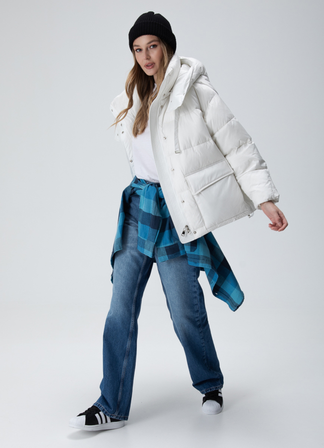 фото Женский пуховик с капюшоном  модель № 28415