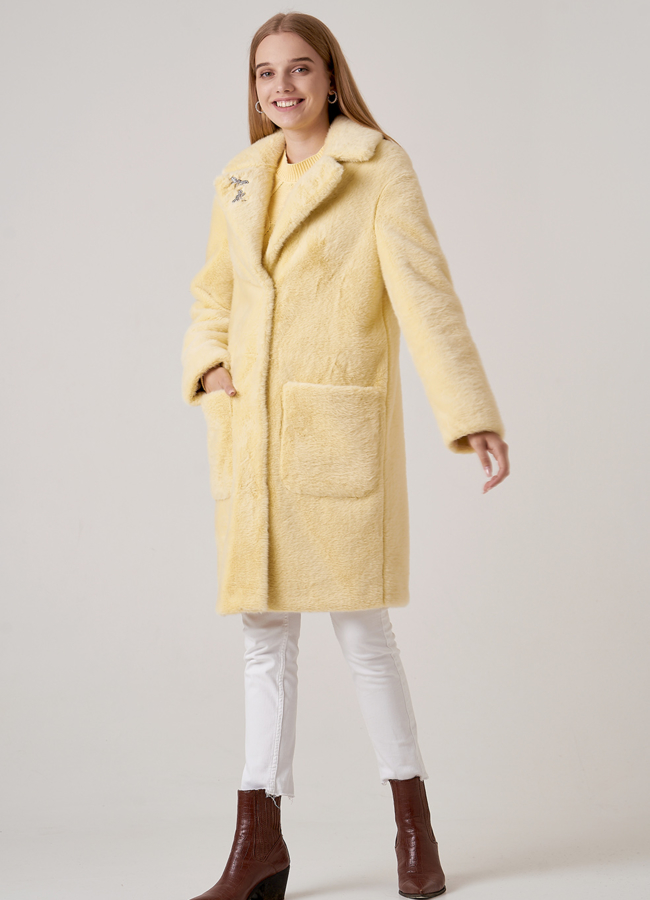 Желтое пальто из овечьей шерсти модель № 3200 в рассрочку