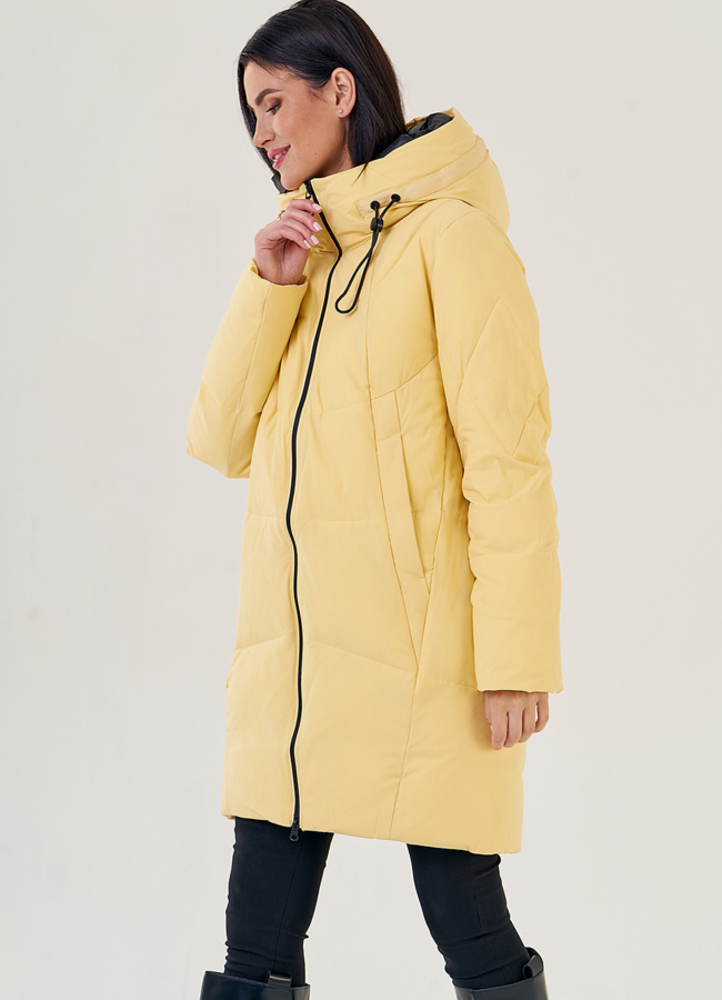 Женский пуховик с капюшоном  модель № 3316 в кредит