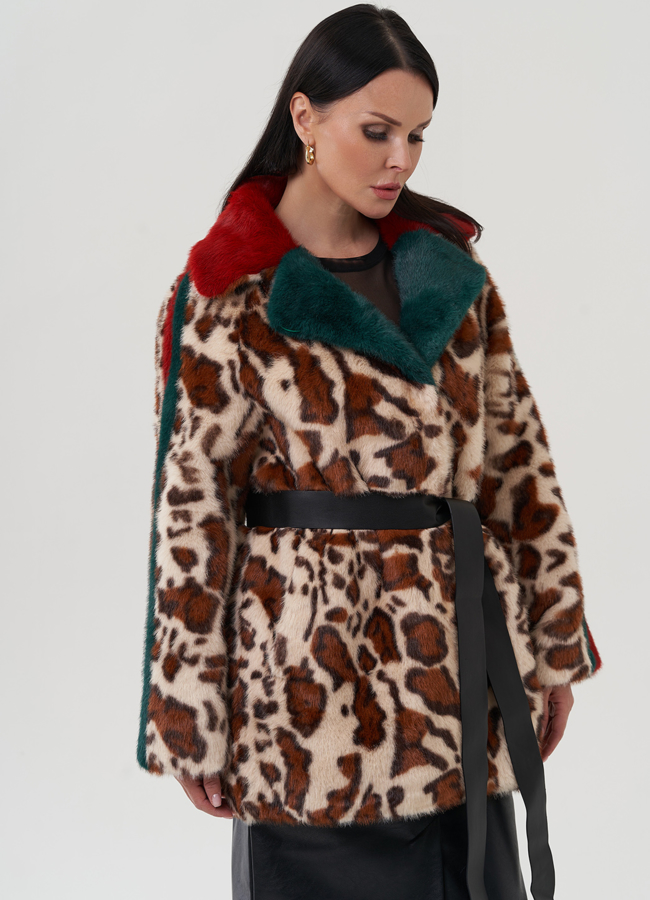 Полупальто с анималистичным принтом из эко меха модель № 25420 универмаг малина