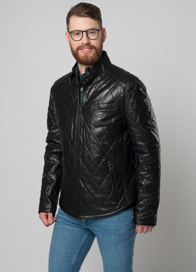 Куртка из эко кожи черного цвета  модель № SF52888D в кредит