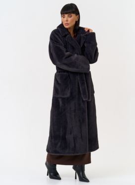 Женское пальто из эко меха с поясом Женское пальто из эко меха с поясом