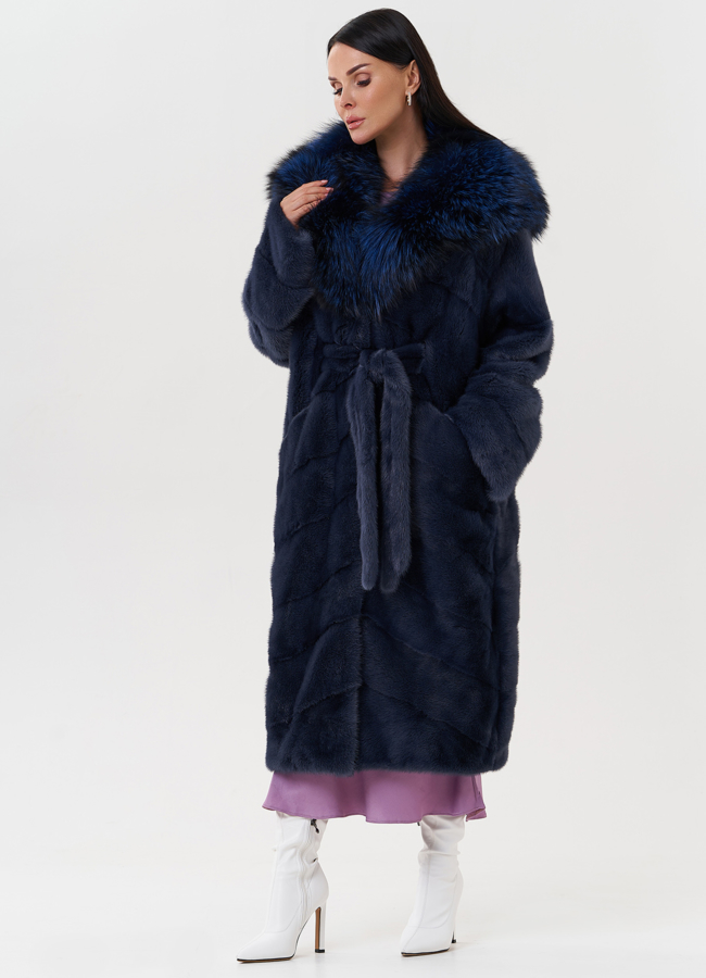 Шуба из меха норки с капюшоном из чернобурки модель № 24-5068 в кредит