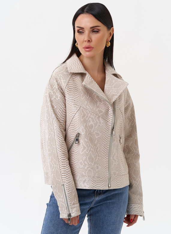 Светлая куртка из натуральной кожи с принтом змея