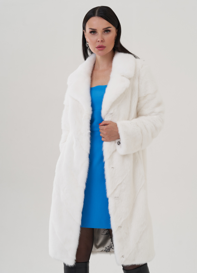 Норковая шуба белого цвета модель № 24807 универмаг малина