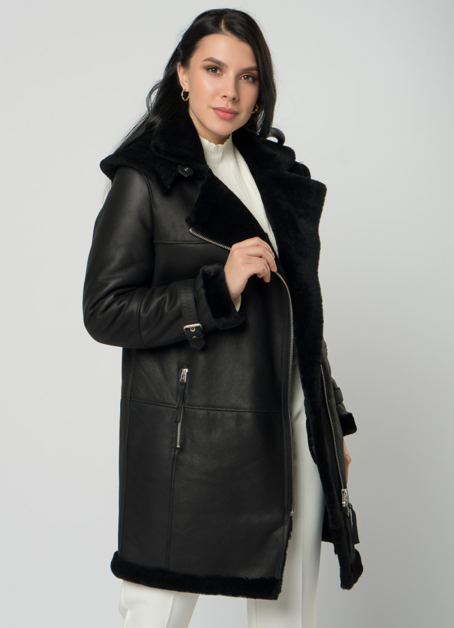 Дубленка из натурального меха с капюшоном модель № 72987 универмаг малина