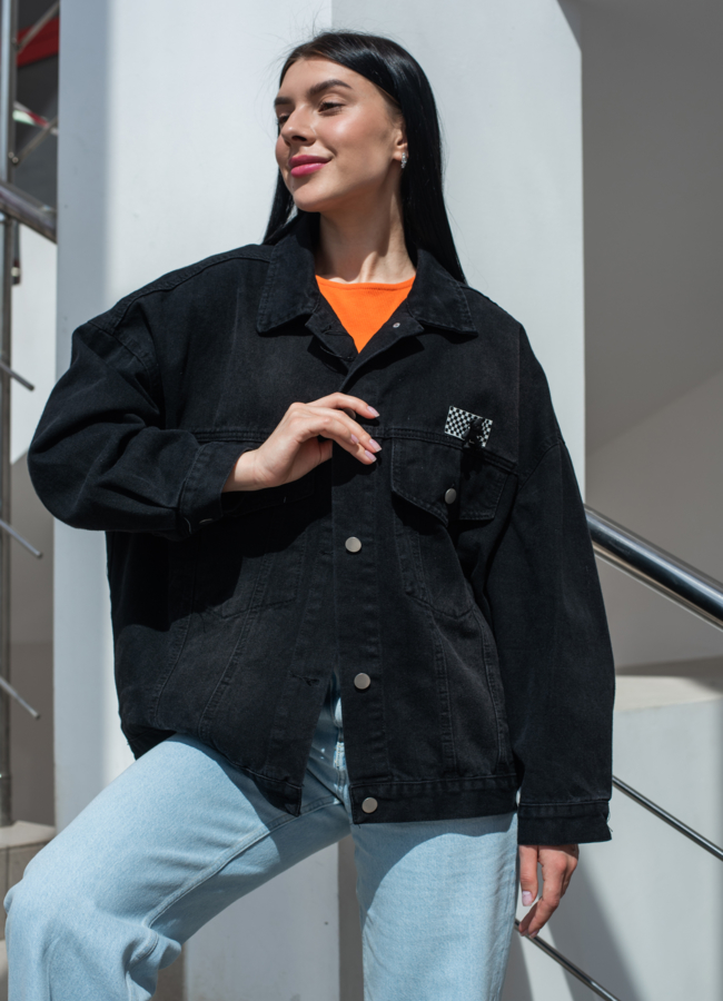 фото Куртка джинсовая  черного цвета  модель № 22909