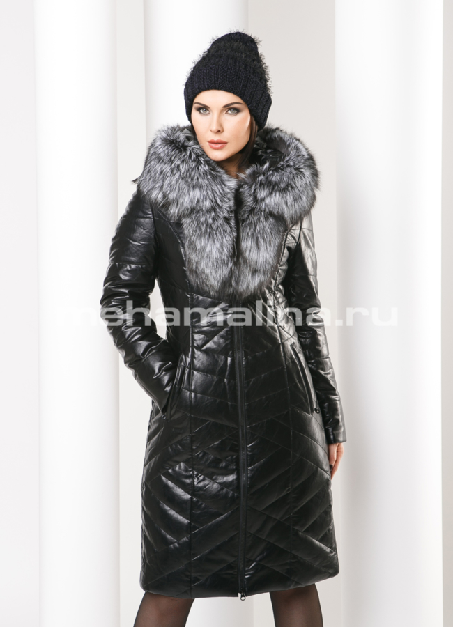Пуховик из эко кожи модель № 8799 меха малина