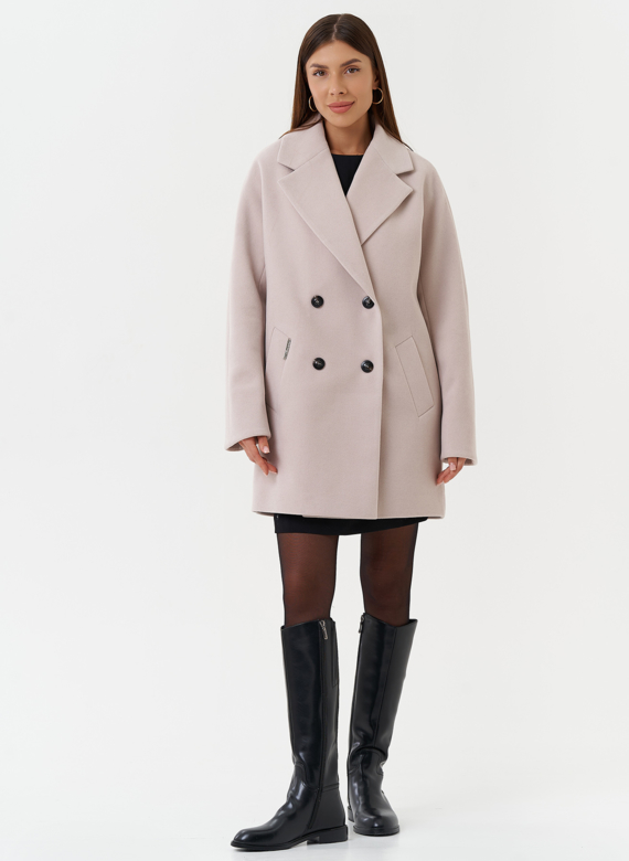 Двубортное светлое пальто