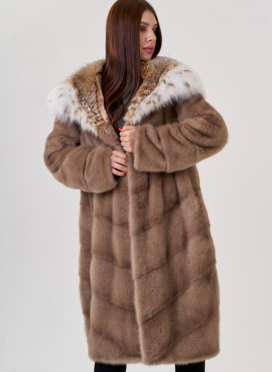 Норковая шуба с рысью