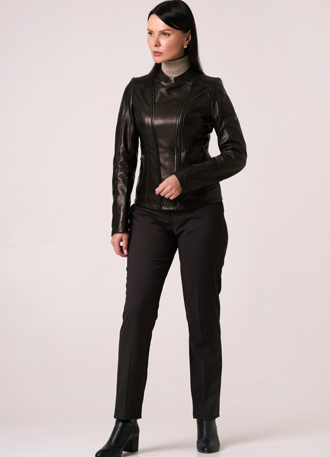 Кожаная куртка на молнии модель № 17828 в рассрочку