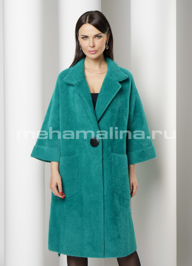 Пальто с английским воротником и накладными карманами модель № 1856 меха малина