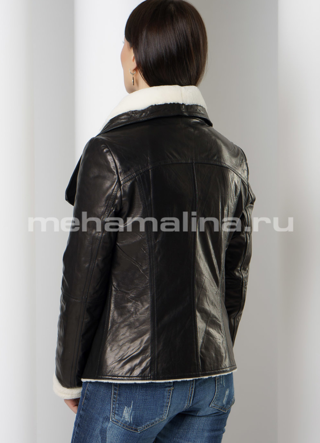 Кожаная куртка черного цвета на молнии модель № 817 в кредит