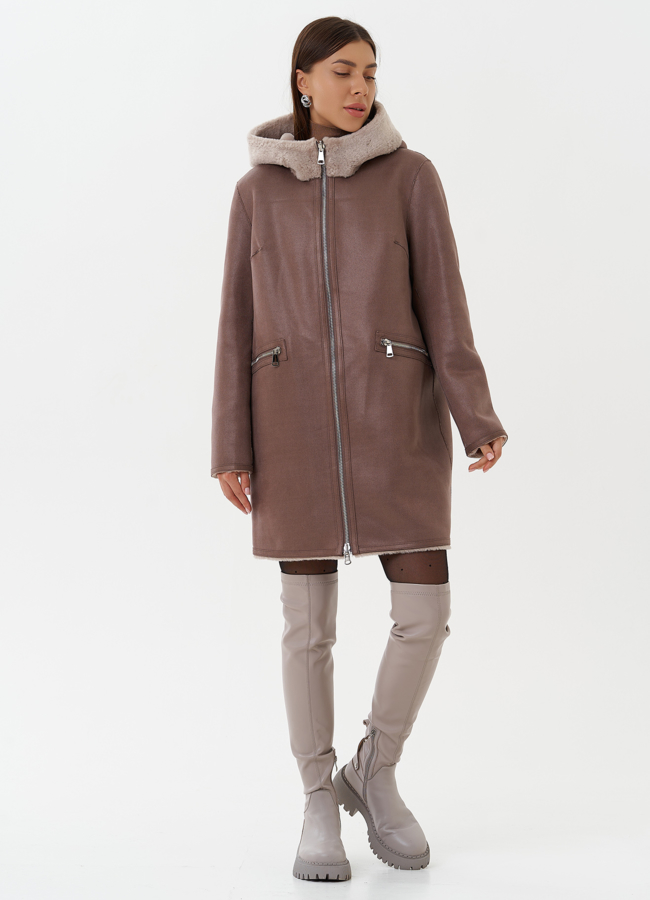 Двухсторонняя экодубленка с капюшоном модель № 27766 в кредит