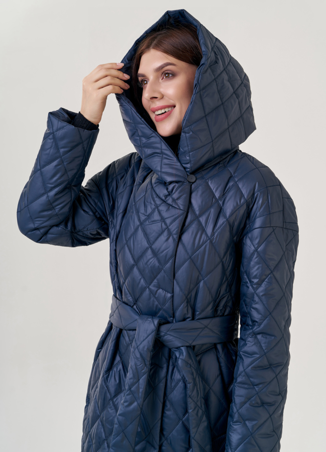 Женское утепленное пальто с капюшоном  модель № 23276 универмаг малина