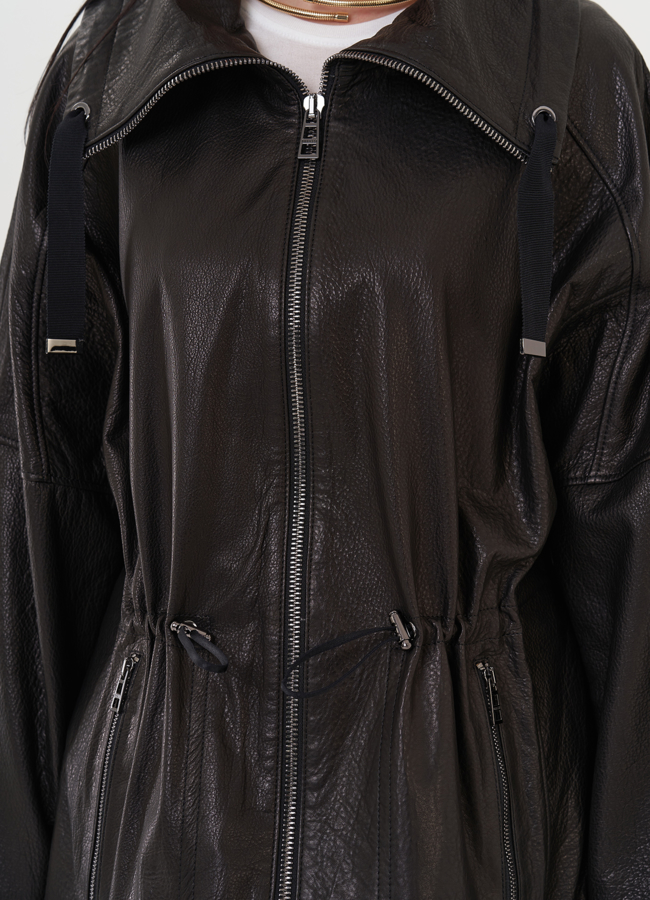 Кожаная куртка оверсайз черного цвета модель № 27140 универмаг малина
