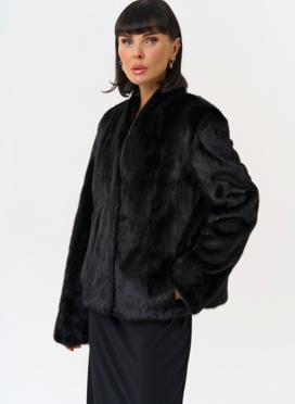 Укороченная шуба из меха норки  Укороченная шуба из меха норки