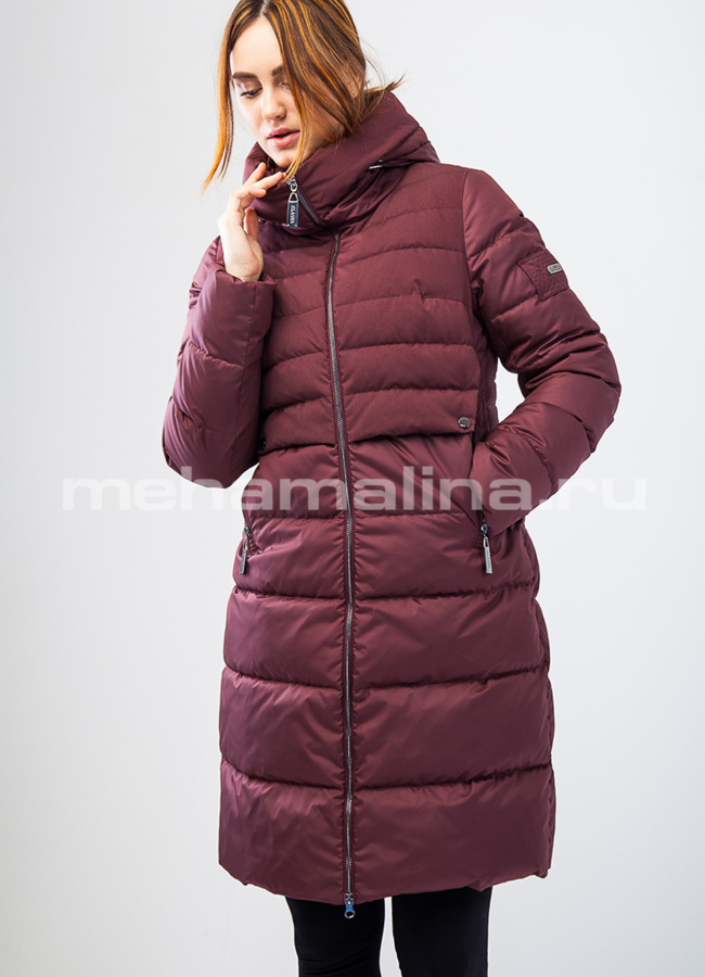 Зимний пуховик в цвете марсала модель № П-191 меха малина