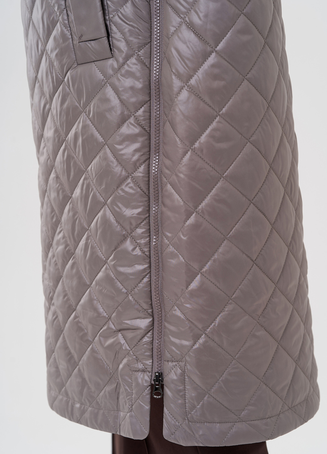 Женское пальто с капюшоном  модель № 24334 универмаг малина