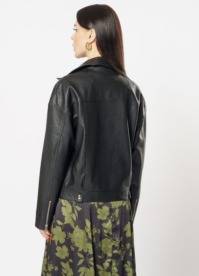 Куртка из эко кожи черного цвета модель № 20637 универмаг малина