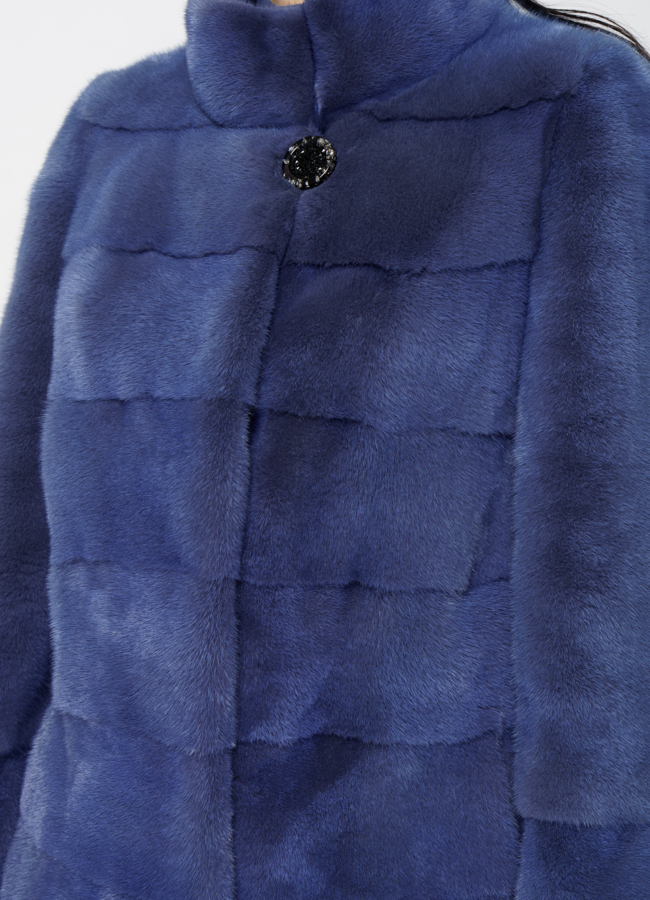 Шуба с воротником стойкой из скандинавской норки модель № 21474 универмаг малина