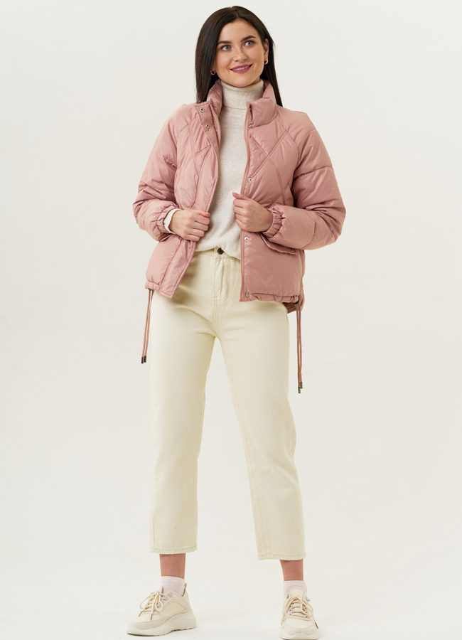 фото Куртка женская на утеплителе с кулиской розового цвета модель № 22401