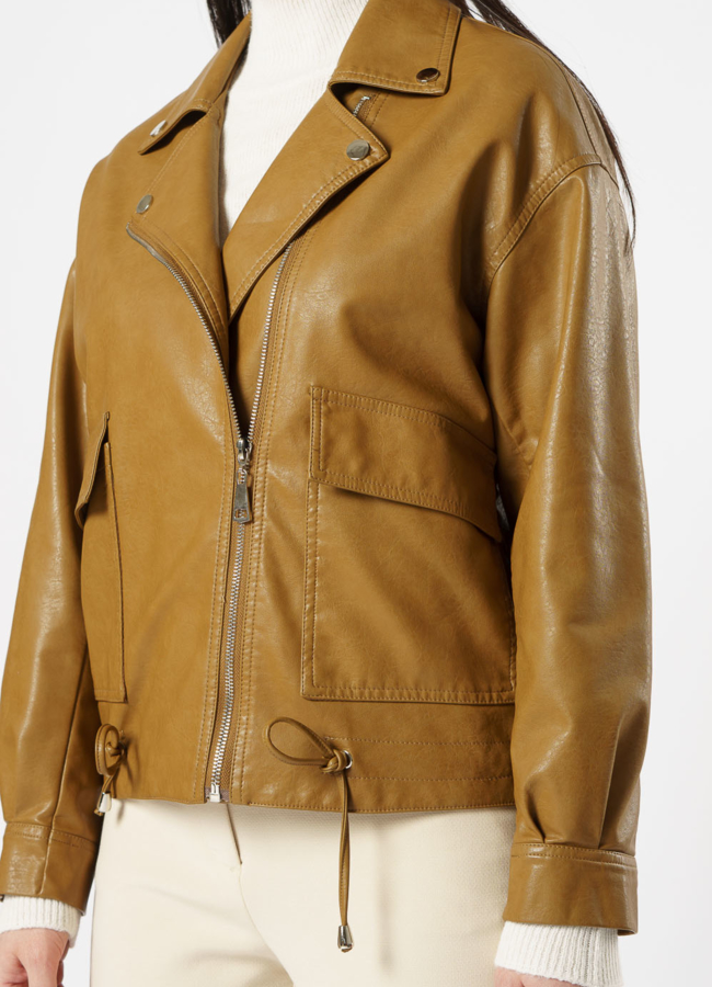 Куртка из эко кожи коричневого цвета модель № 20628 универмаг малина