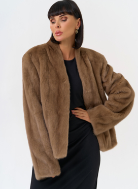 Укороченная шуба из меха норки  Укороченная шуба из меха норки