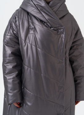 Пуховик из эко кожи с капюшоном