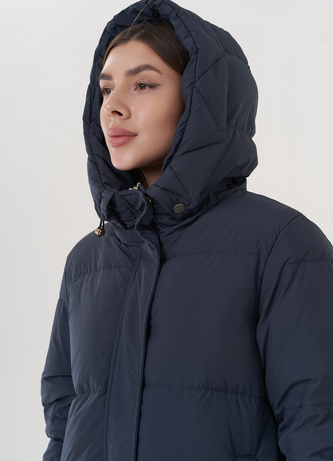 Женский пуховик с капюшоном  модель № 25086 универмаг малина