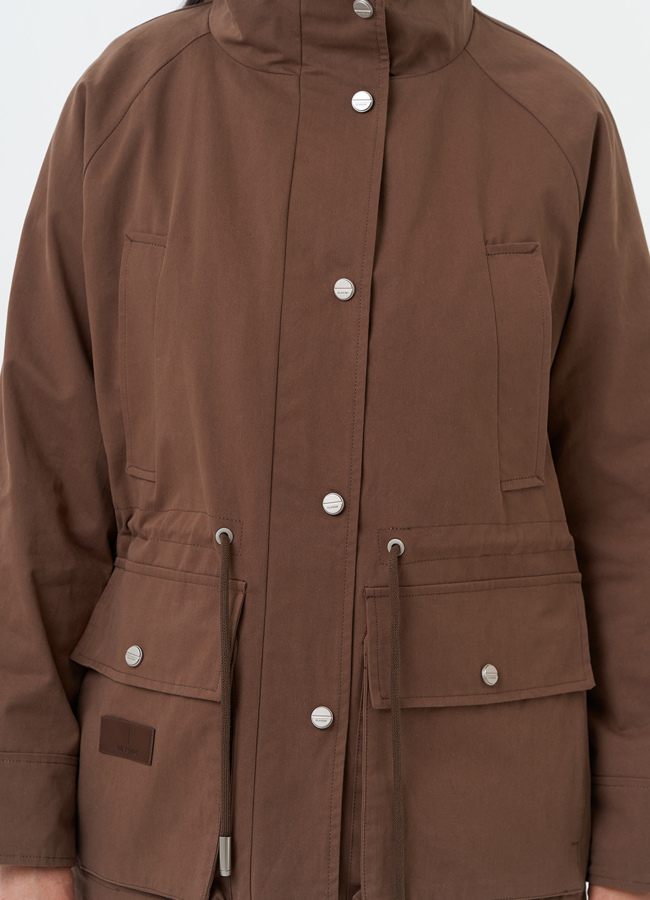 Женская ветровка коричневого цвета модель № 30038 универмаг малина