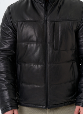 Куртка из натуральной кожи черного цвета