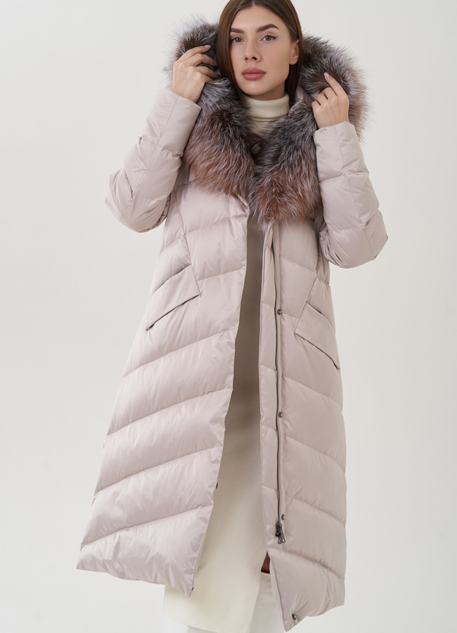 Женский пуховик с капюшоном модель № 25366 универмаг малина