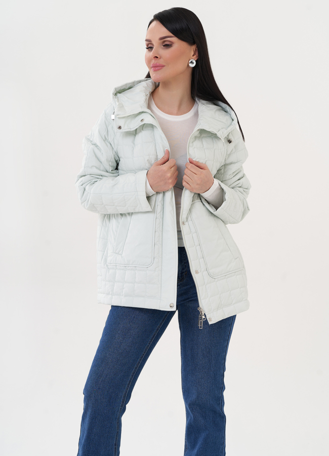 Легкая куртка с капюшоном модель № 27015 в рассрочку