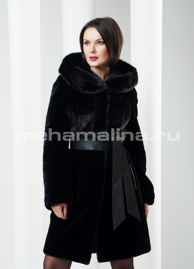 Шуба из мутона с норковой манишкой модель № S-208 меха малина