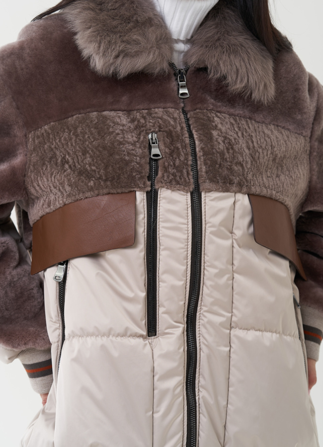 Женский пуховик бежевого цвета модель № 25291 универмаг малина