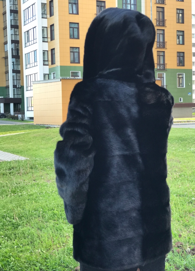 фото Норковая шуба укороченная с капюшоном модель № 94515